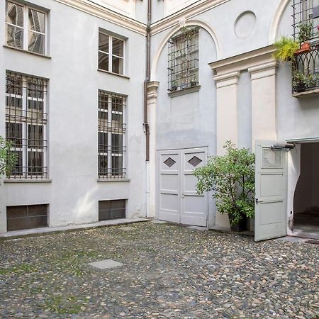 Garage Privato - Esclusivo Duplex In Centro A Torinoアパートメント エクステリア 写真